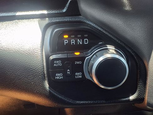 Used 2021 RAM 1500 Lone Star AWD/4WD image 24