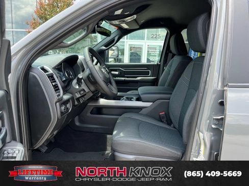 New 2026 RAM 2500 Big Horn AWD/4WD image 3
