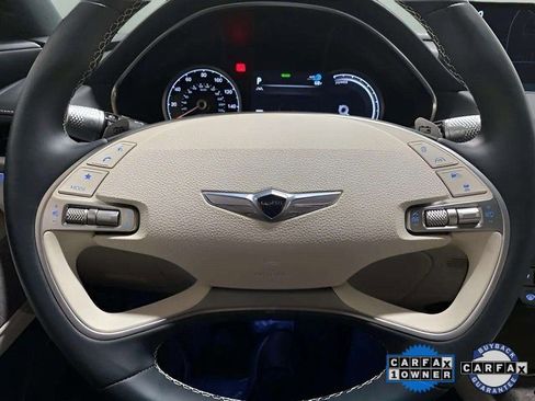 Used 2024 Genesis G80 image 37
