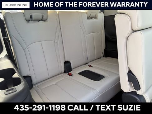 Certified 2025 INFINITI QX60 Luxe w/ Vision Package image 19