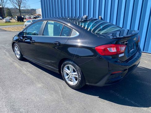 Used 2017 Chevrolet Cruze LT w/ RS Package image 3