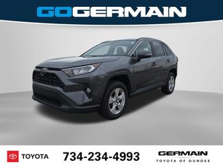 Used 2021 Toyota RAV4 XLE video 1