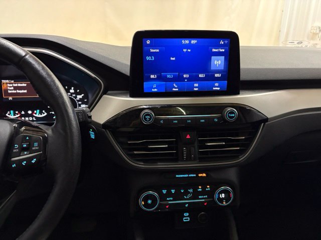 Used 2021 Ford Escape SE w/ Cold Weather Package FWD image 35