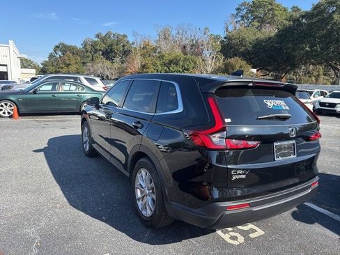Used 2025 Honda CR-V EX image 3