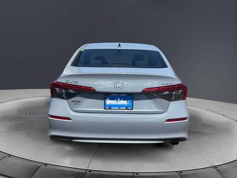 Used 2024 Honda Civic Sport image 4