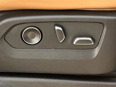 Certified 2023 Cadillac Escalade Premium Luxury w/ Performance Package image 26