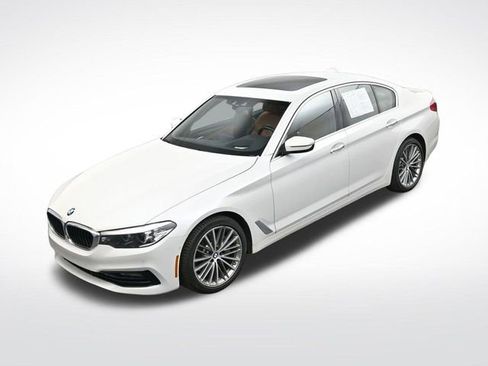 Used 2018 BMW 540i image 25