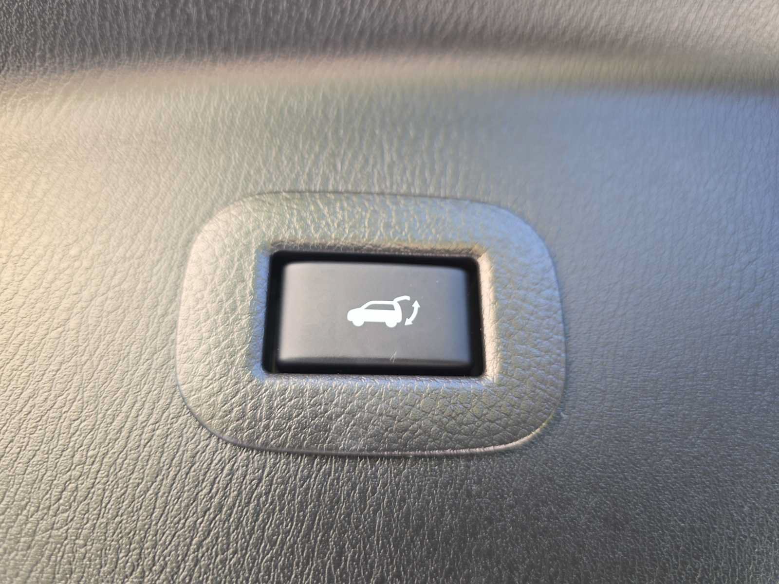 Used 2023 INFINITI QX80 Premium Select w/ Cargo Package RWD image 27
