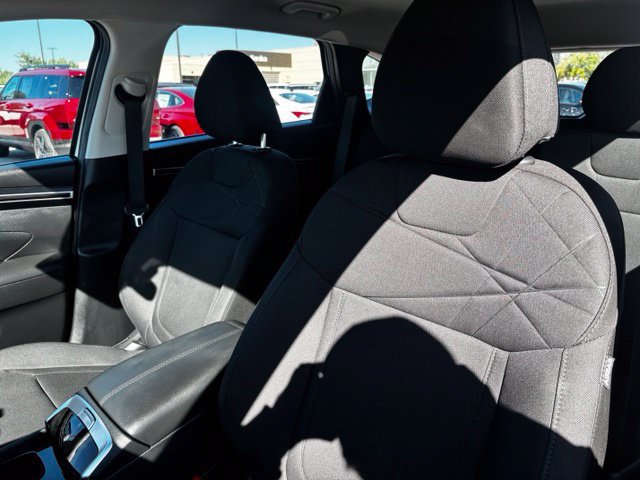Used 2024 Hyundai Tucson SE AWD/4WD image 17