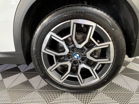 Used 2025 BMW X2 xDrive28i w/ Technology Package image 14