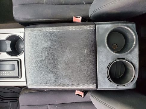 Used 2017 Ford Expedition EL XLT image 27