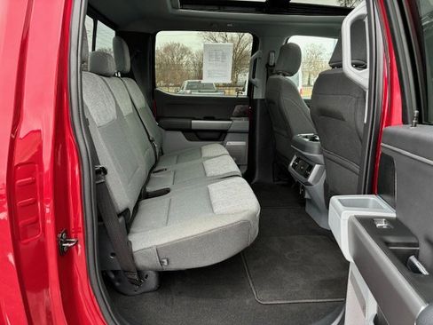 Used 2024 Ford F350 XLT w/ XLT Premium Package image 18