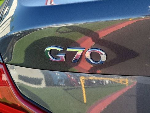 Used 2019 Genesis G70 2.0T Sport image 27