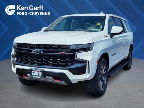 Used 2023 Chevrolet Suburban Z71 AWD/4WD image 1