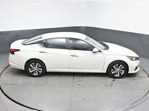 Used 2021 Nissan Altima 2.5 S FWD image 32