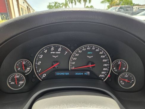 Used 2007 Chevrolet Corvette Convertible w/ Preferred Equipment Group RWD image 10