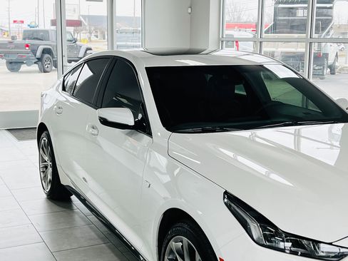 Used 2022 Cadillac CT5 Sport w/ Climate Package image 5