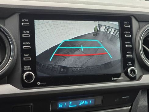 Used 2023 Toyota Tacoma TRD Off-Road w/ Technology Package image 30