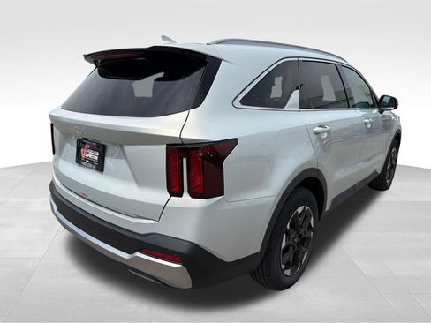 New 2026 Kia Sorento S w/ S Panoramic Sunroof Package FWD image 7