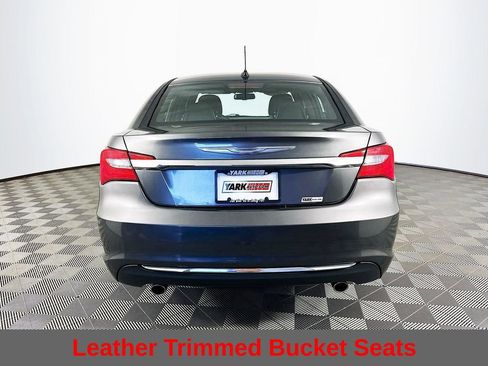 Used 2014 Chrysler 200 Limited FWD image 10