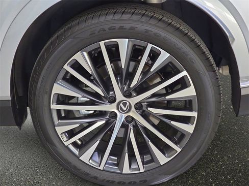 Certified 2025 Lexus RX 350 Premium Plus image 34