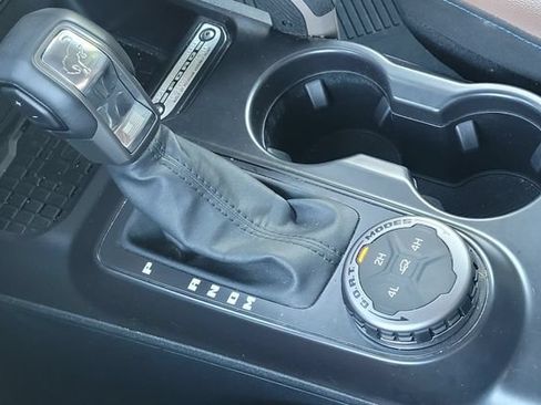 Used 2024 Ford Bronco Outer Banks AWD/4WD image 14