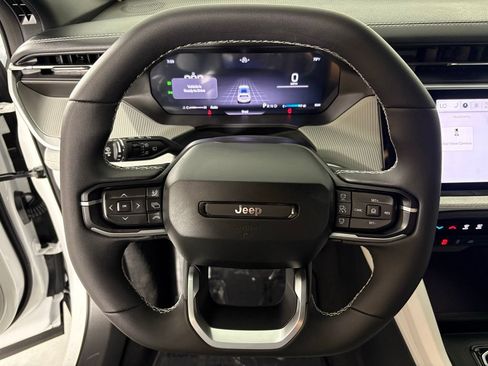 New 2026 Jeep Cherokee Laredo AWD/4WD image 20
