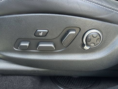 Certified 2023 Genesis GV70 2.5T w/ Sport Prestige Package AWD/4WD image 24