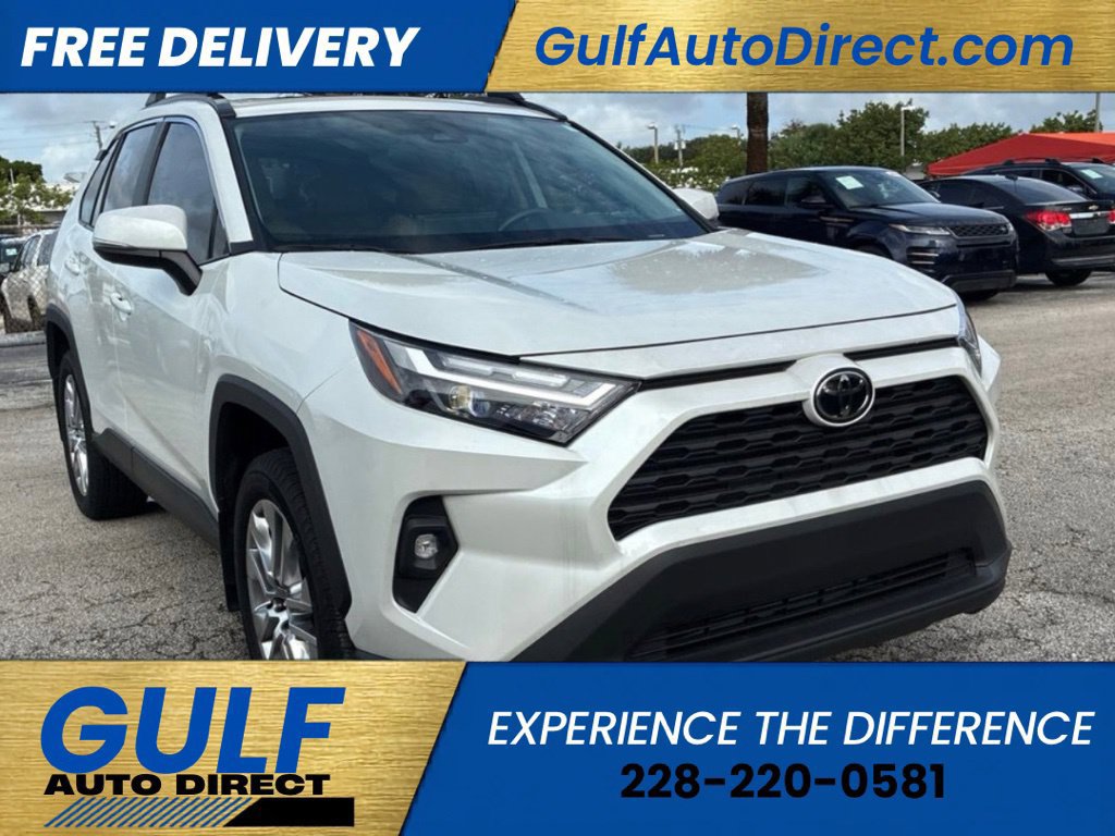 Used 2025 Toyota RAV4 XLE Premium FWD image 1