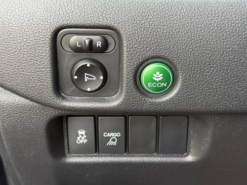 Used 2019 Honda Ridgeline Sport image 32