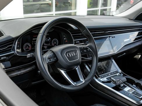 Used 2020 Audi Q8 Premium Plus w/ Premium Plus Package image 16