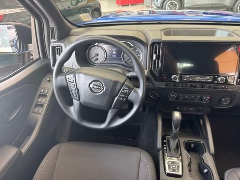 New 2026 Nissan Frontier SV AWD/4WD image 18