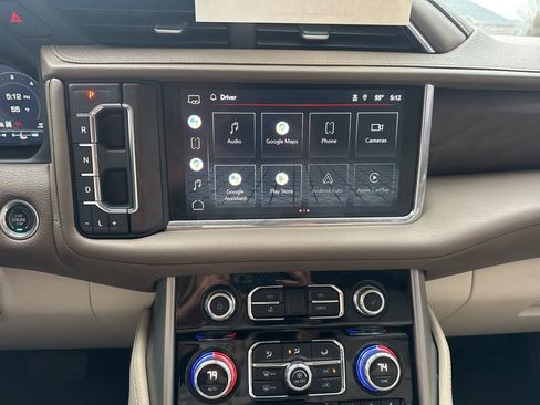 Used 2022 GMC Yukon XL Denali image 25