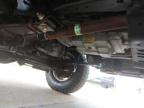 Used 2003 Ford Excursion Eddie Bauer image 25