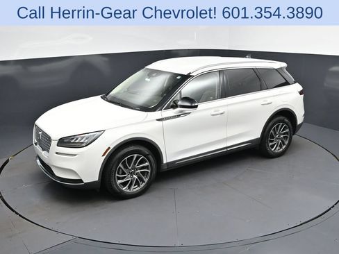Used 2021 Lincoln Corsair FWD image 32