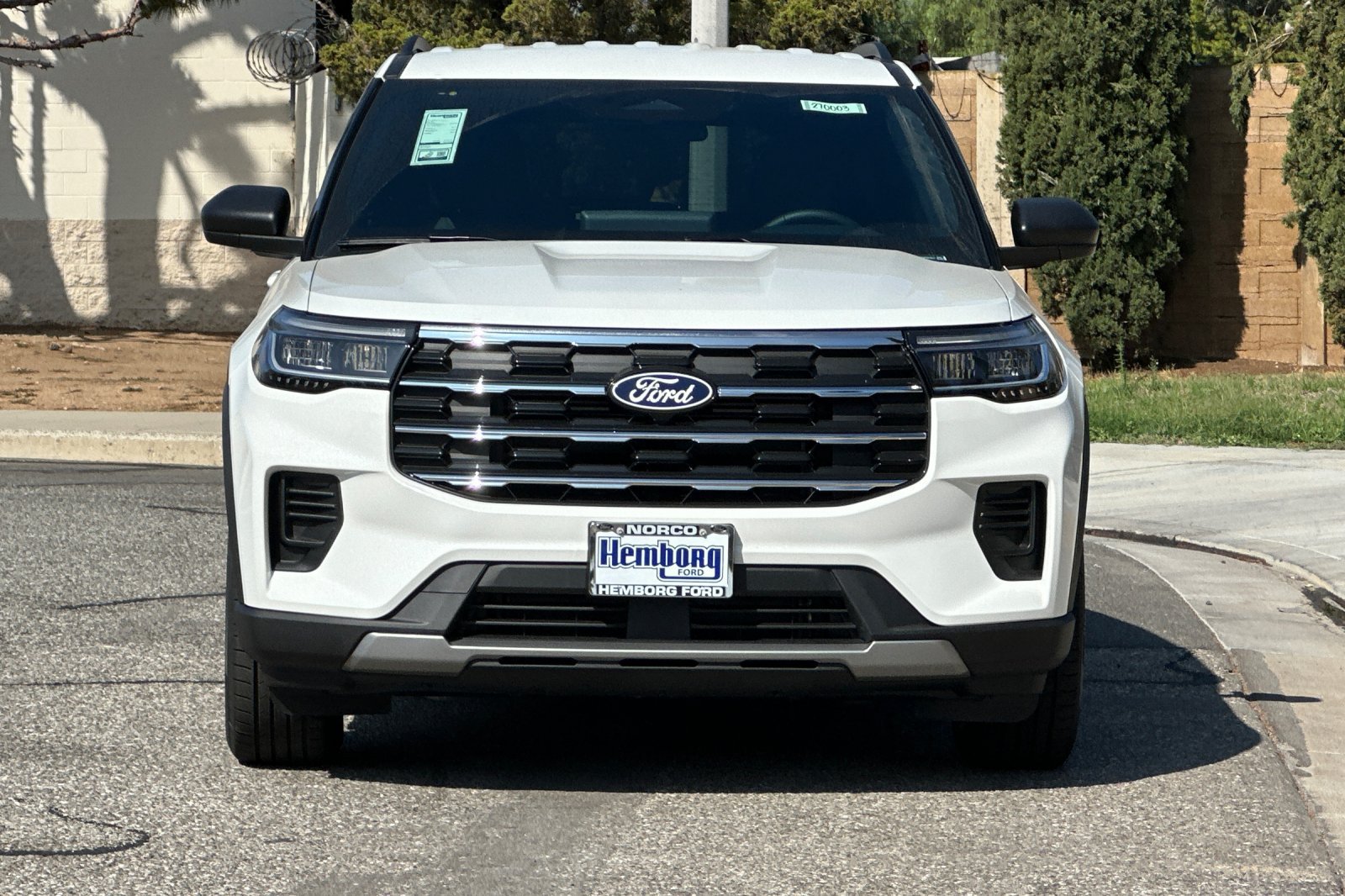 New 2027 Ford Explorer Active RWD image 9