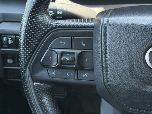Used 2025 Toyota Tacoma SR RWD image 13