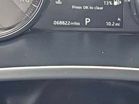 Used 2020 Jaguar E-PACE AWD/4WD image 18