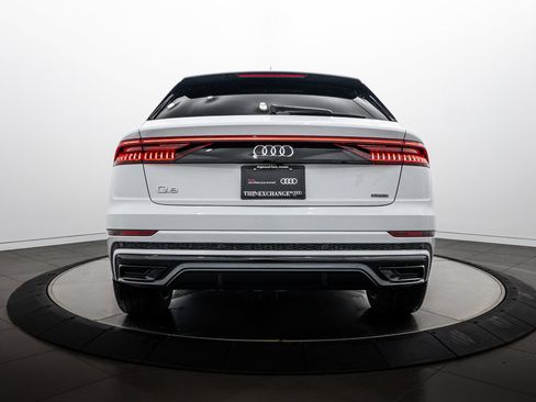 Used 2023 Audi Q8 Prestige AWD/4WD image 22