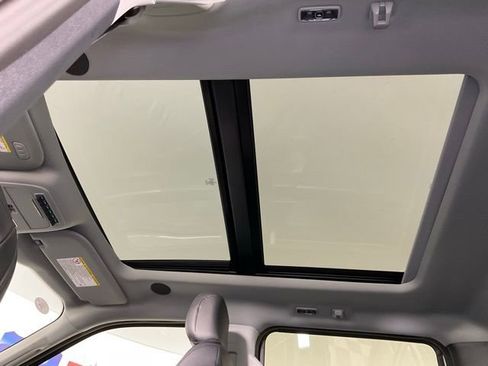 New 2026 Ford F350 Lariat w/ Lariat Ultimate Package image 17