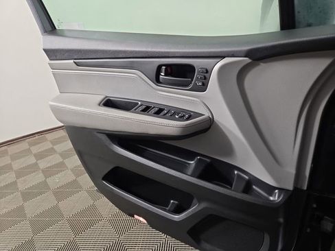 Used 2019 Honda Odyssey EX-L image 29