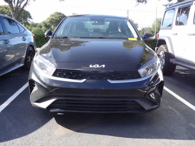 Used 2024 Kia Forte LXS FWD image 2