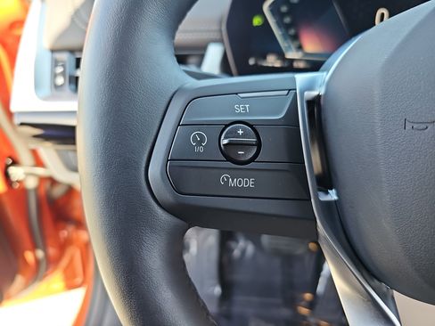 Used 2025 BMW X1 xDrive28i w/ Technology Package image 17