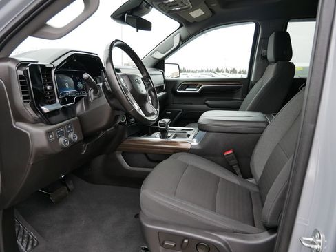 Used 2024 Chevrolet Silverado 1500 RST w/ Convenience Package II image 11