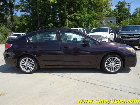 Used 2012 Subaru Impreza 2.0i Premium AWD/4WD image 6