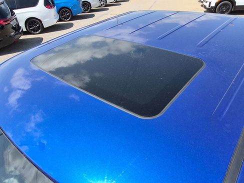 Used 2016 RAM 1500 Sport w/ Sport Premium Group AWD/4WD image 15