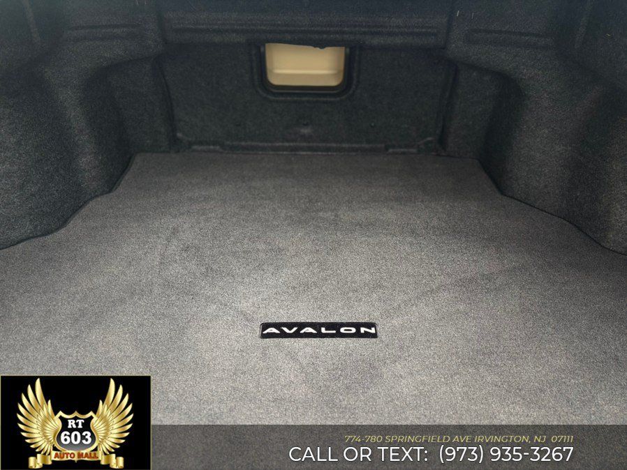 Used 2014 Toyota Avalon XLE Premium FWD image 7