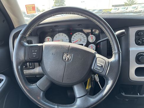 Used 2004 Dodge Ram 1500 Truck SLT w/ Security Group w/ Alarm AWD/4WD image 22