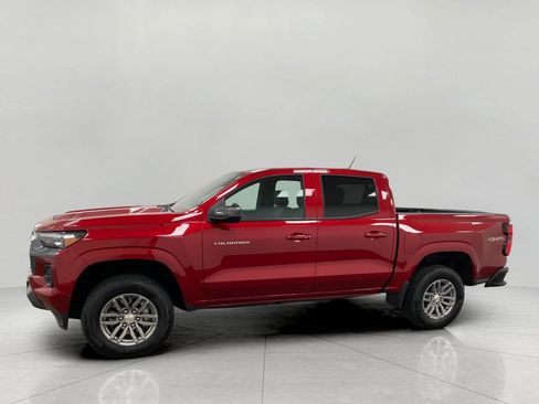 Used 2026 Chevrolet Colorado LT w/ LT Convenience Package AWD/4WD image 9