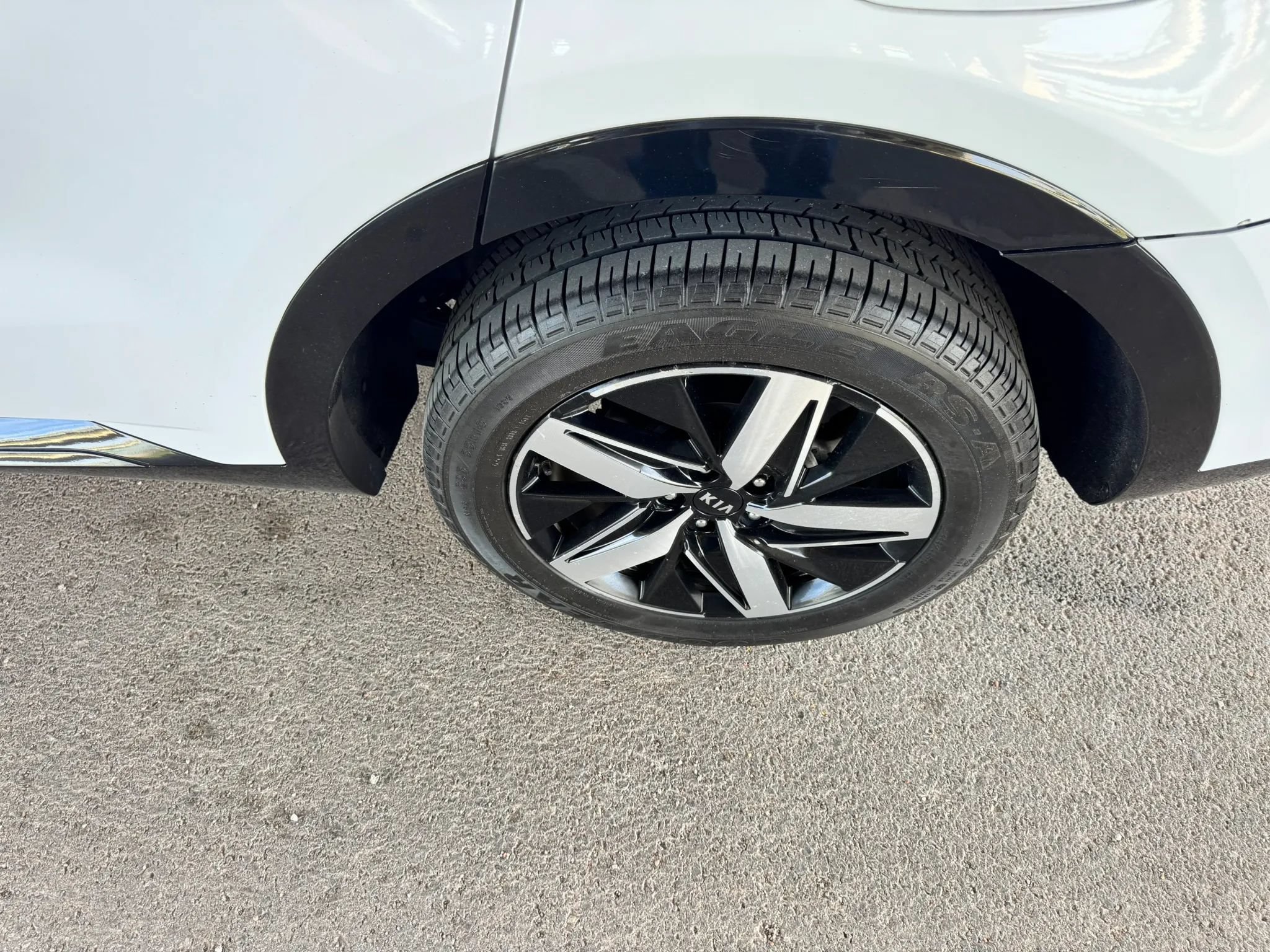 Used 2021 Kia Sorento EX w/ Panoramic Sunroof Package FWD image 33